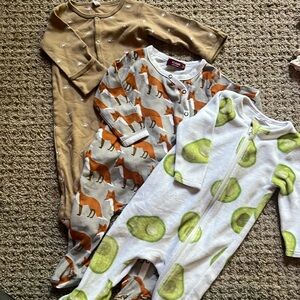 Baby zip up pjs